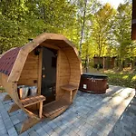 W Lesie Sauna I Goraca Balia Wellness&spa Grybow