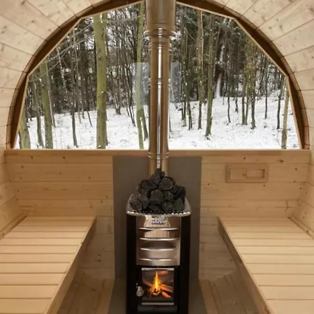 W Lesie Sauna I Goraca Balia Wellness&spa *