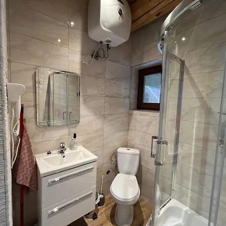 Horská chata W Lesie Sauna I Goraca Balia Wellness&spa Grybow