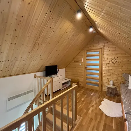 W Lesie Sauna I Goraca Balia Wellness&spa *